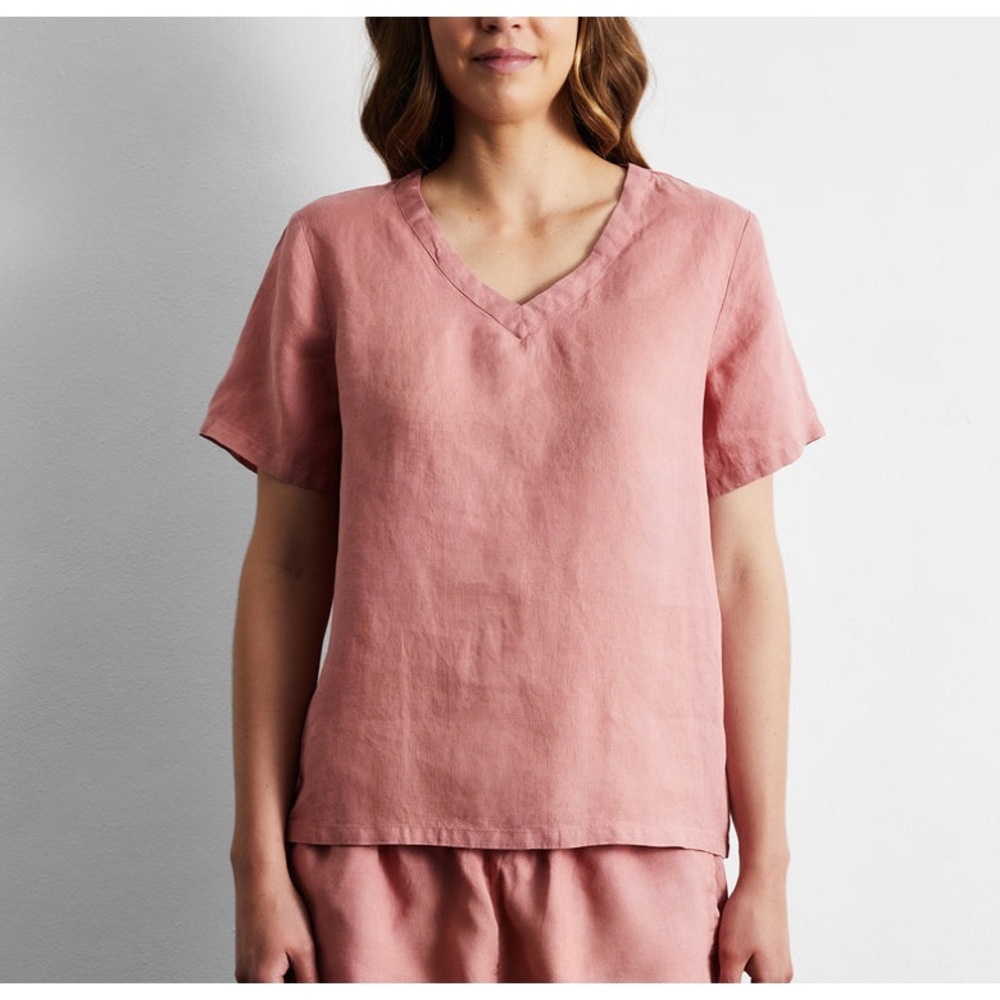 Bed Threads L Linen V Neck Top